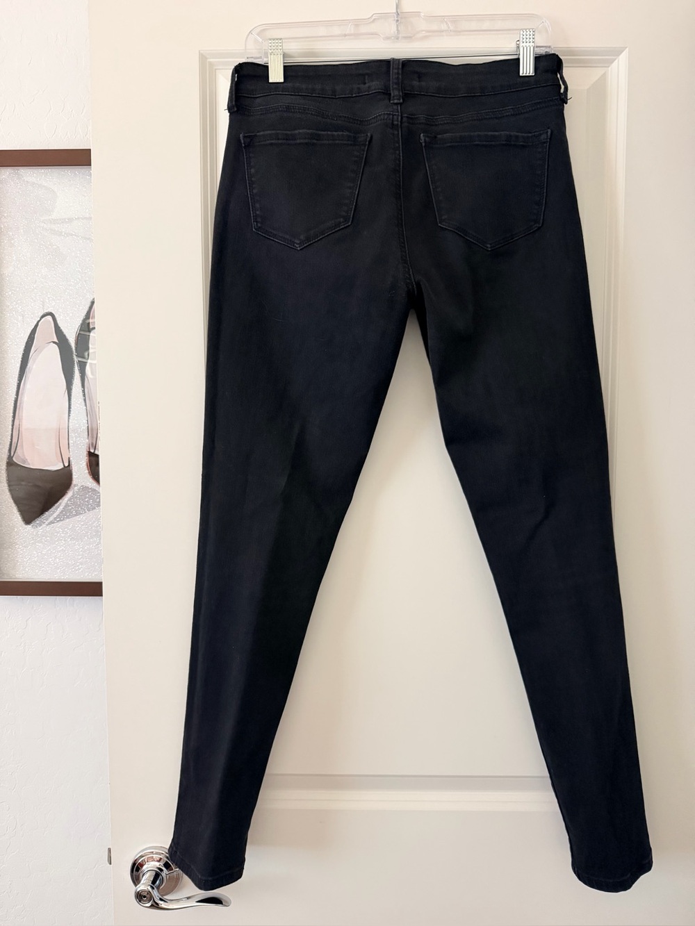 Black Women’s Skinny Jeans -